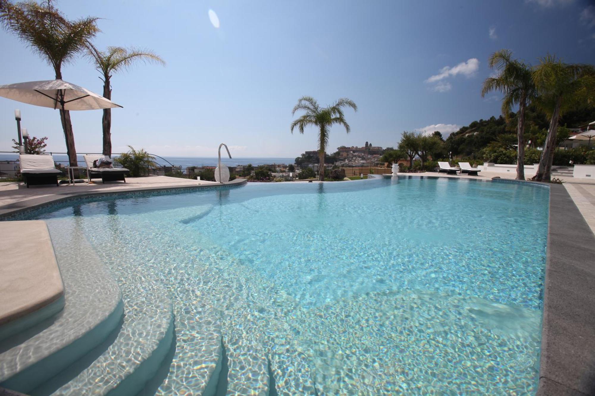 Hotel Mea - Aeolian Charme Città di Lipari Esterno foto