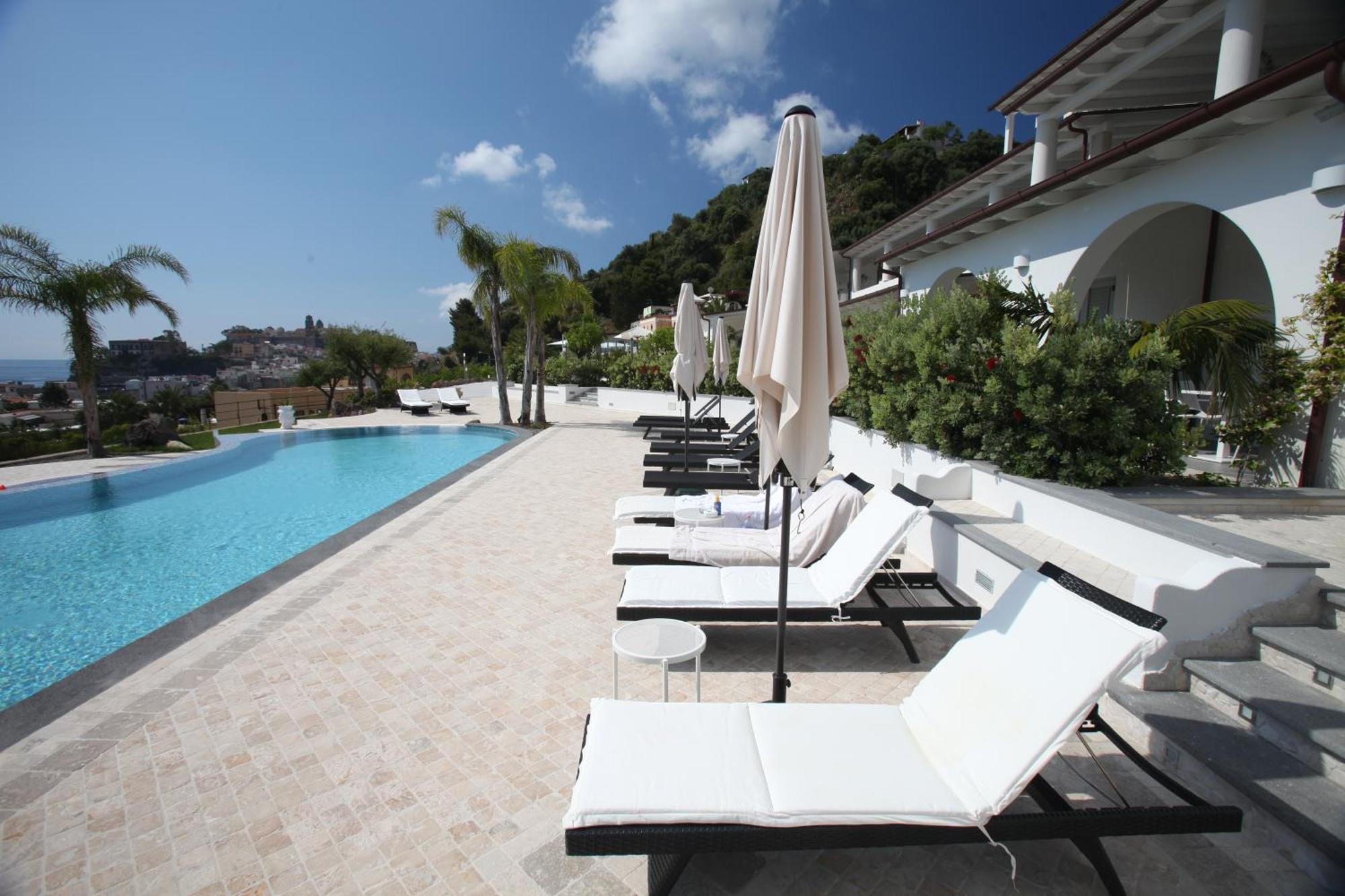 Hotel Mea - Aeolian Charme Città di Lipari Esterno foto