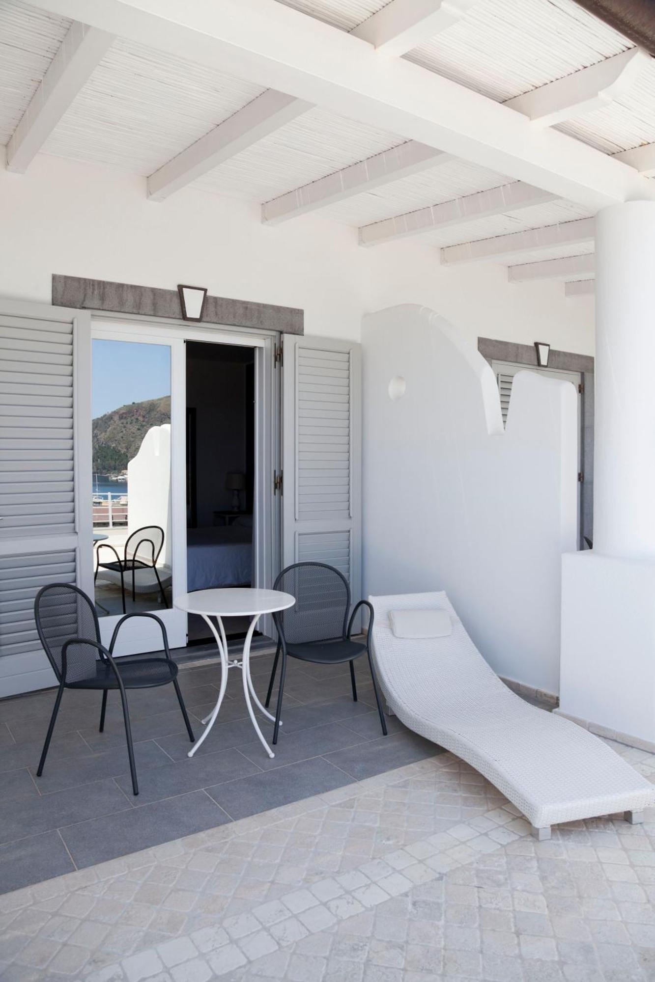 Hotel Mea - Aeolian Charme Città di Lipari Esterno foto